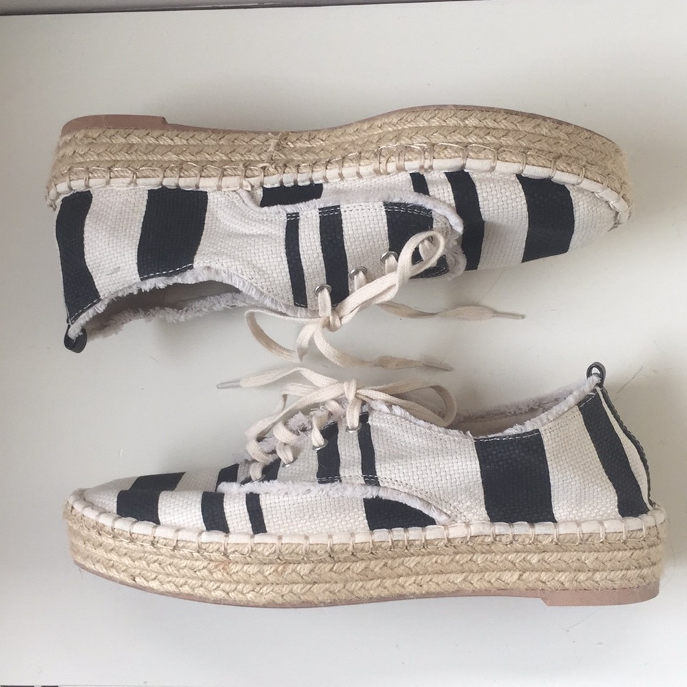 NWOB DV by Dolce Vita Canvas Espadrilles